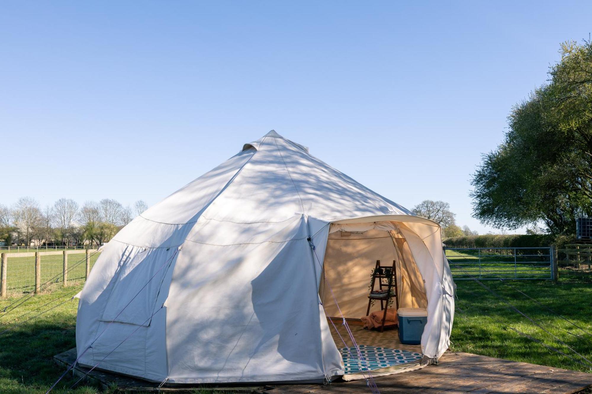 Nine Acres, Peaceful Hotel Brackley  Buitenkant foto
